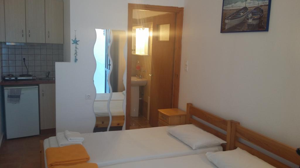 Aparthotel Lydia Mare Ágios Kírykos Exterior foto